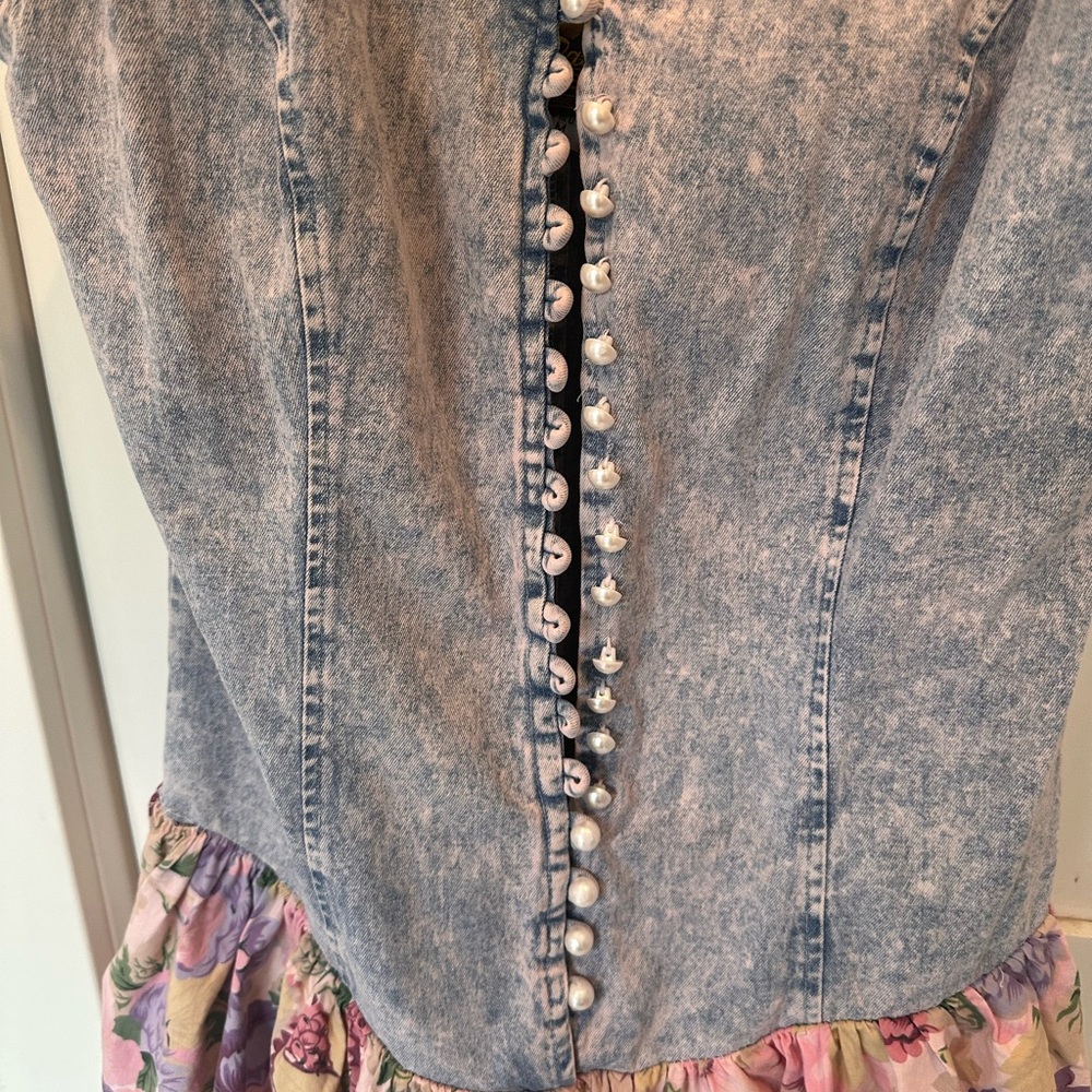 90’s style Denim, Floral, Patty Dress with Pearl buttons. Size M